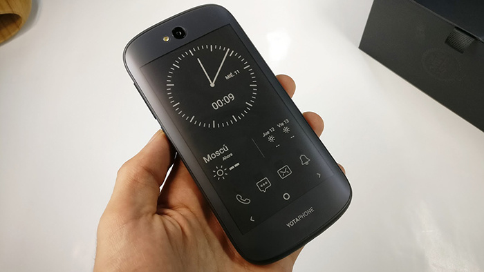 YotaPhone 2, el móvil con doble pantalla